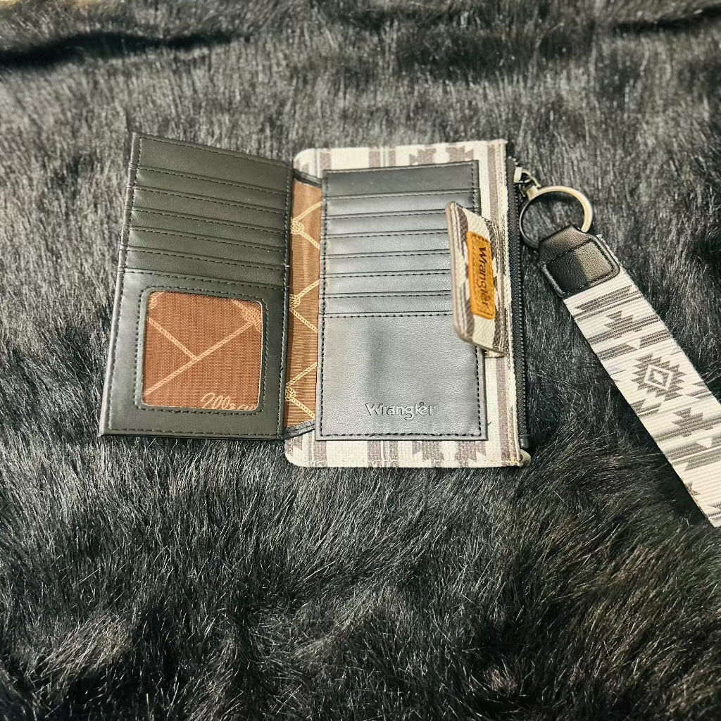 Wrangler wristlet ￼